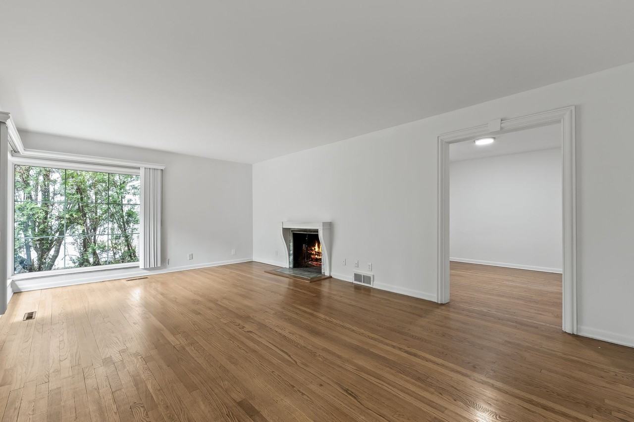 Putney Townhomes - Photo 5 of 23
