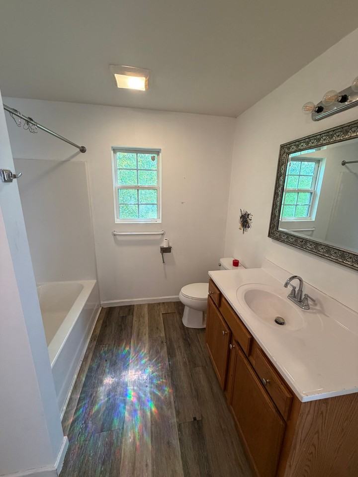 144 Faith Cir - Photo 7 of 11