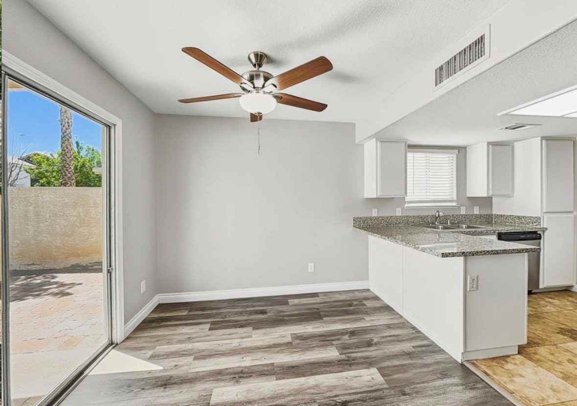 7506 Jockey Ave - Photo 2 of 10
