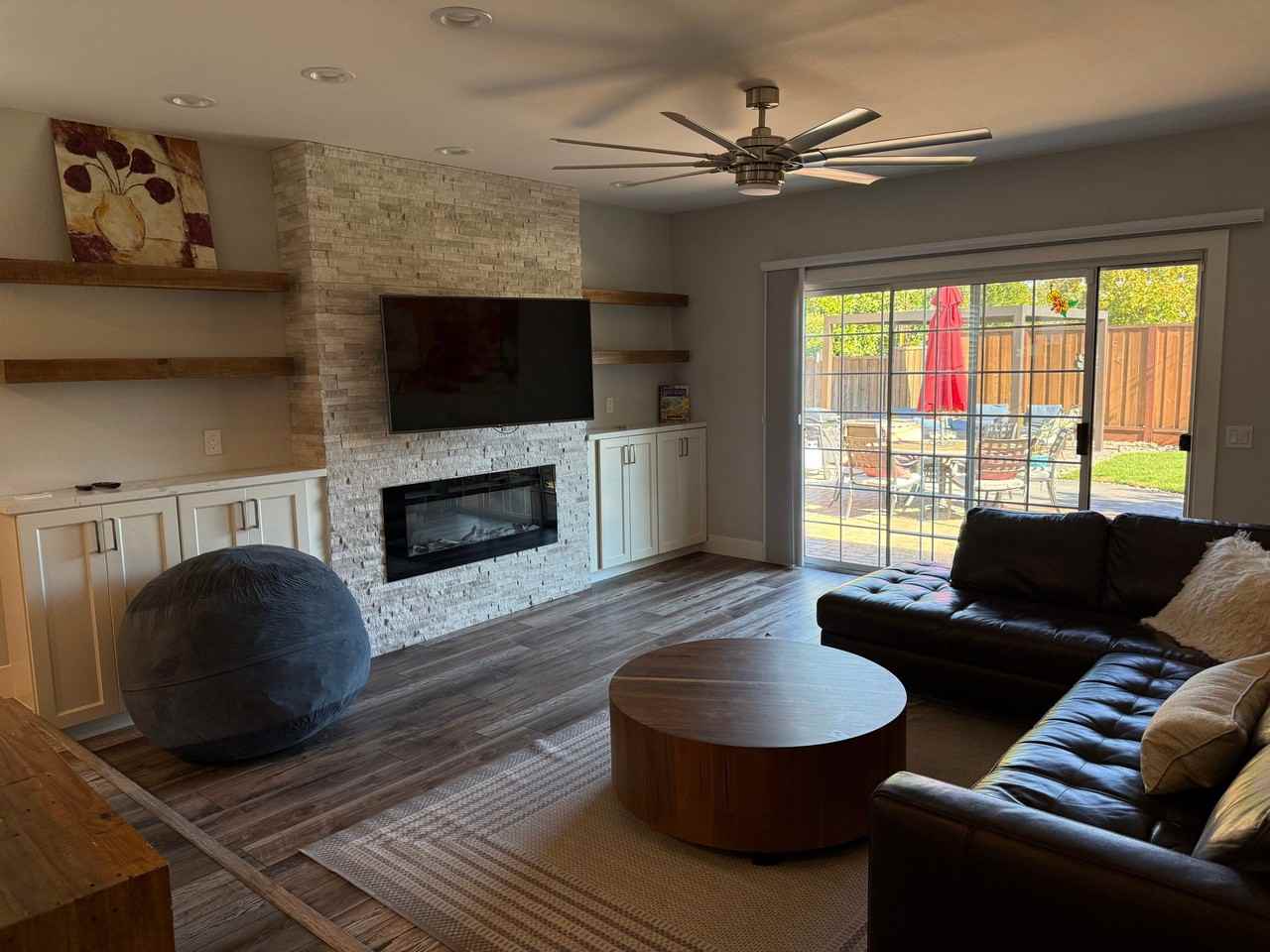 776 Tiffany Pl - Photo 2 of 19