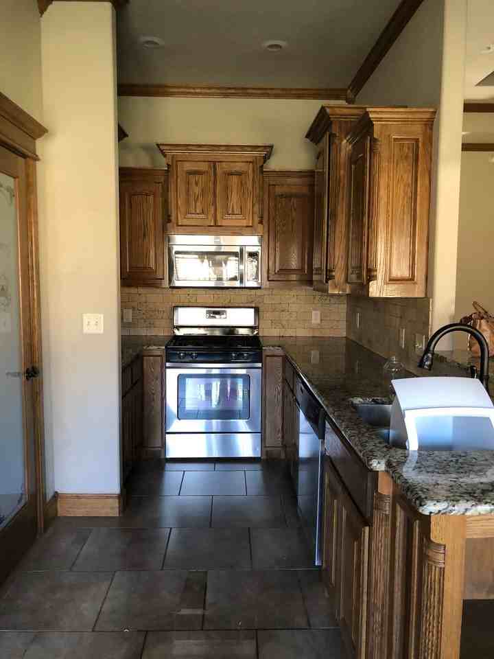 1308 Saddle Rock Dr - Photo 6 of 10