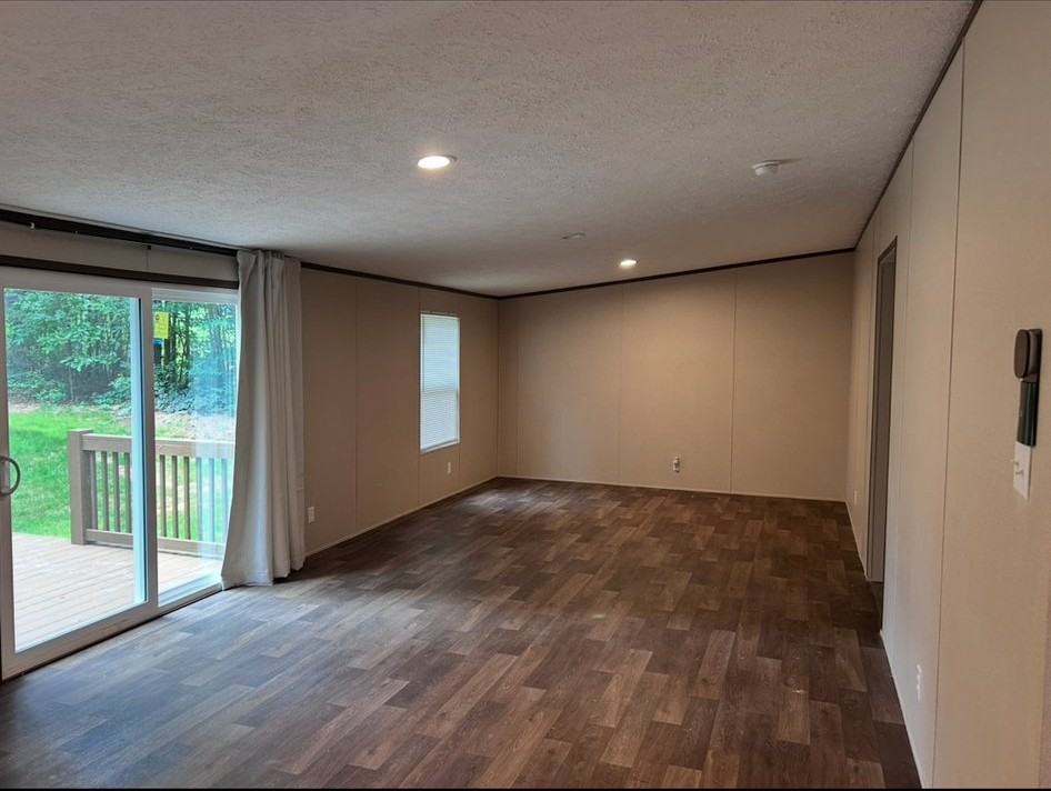 2642 Forbes Rd - Photo 4 of 9