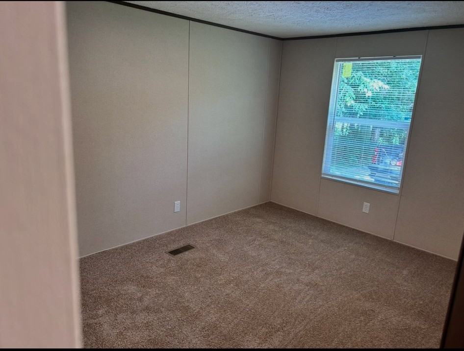 2642 Forbes Rd - Photo 6 of 9
