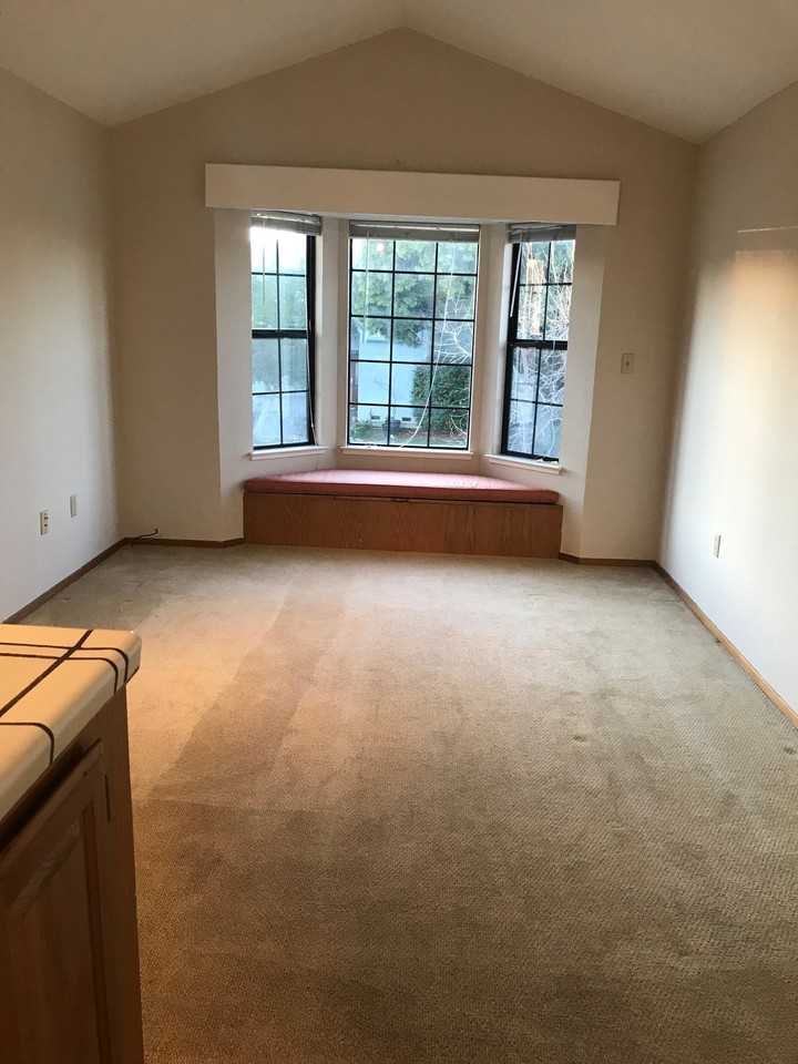 312 Central Ave - Photo 3 of 10
