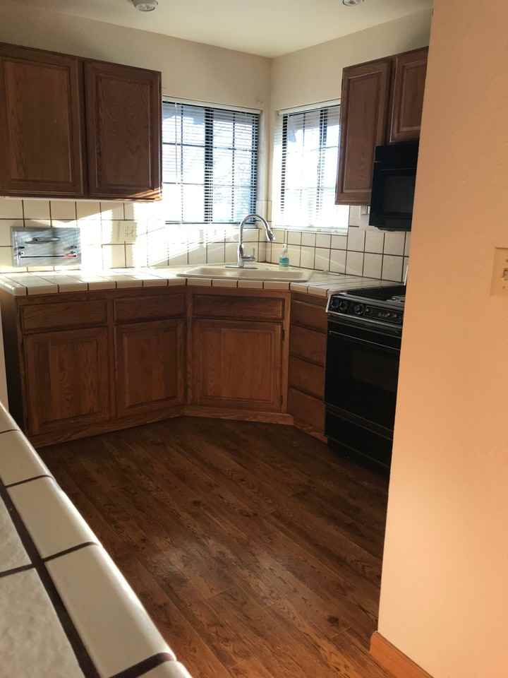 312 Central Ave - Photo 4 of 10