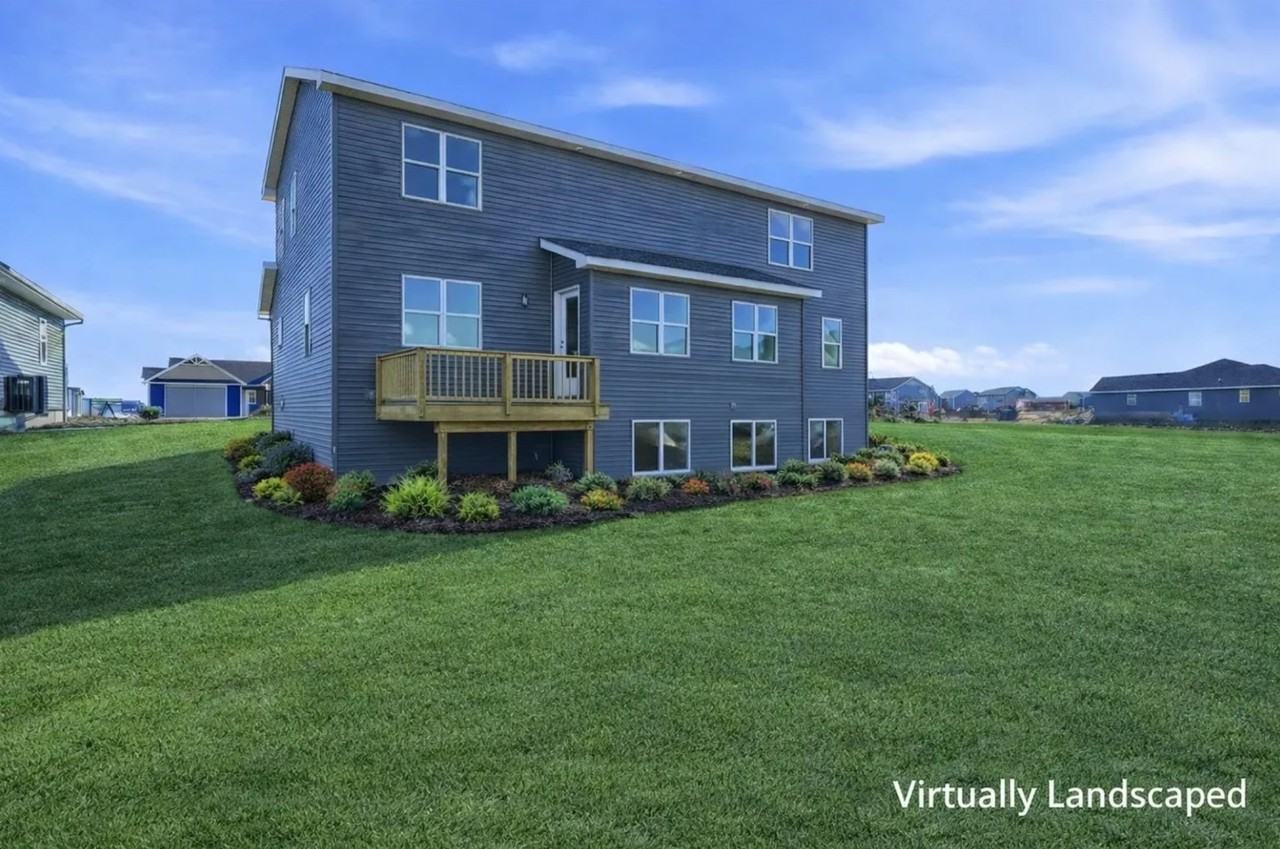 990 Bell Cir - Photo 2 of 20