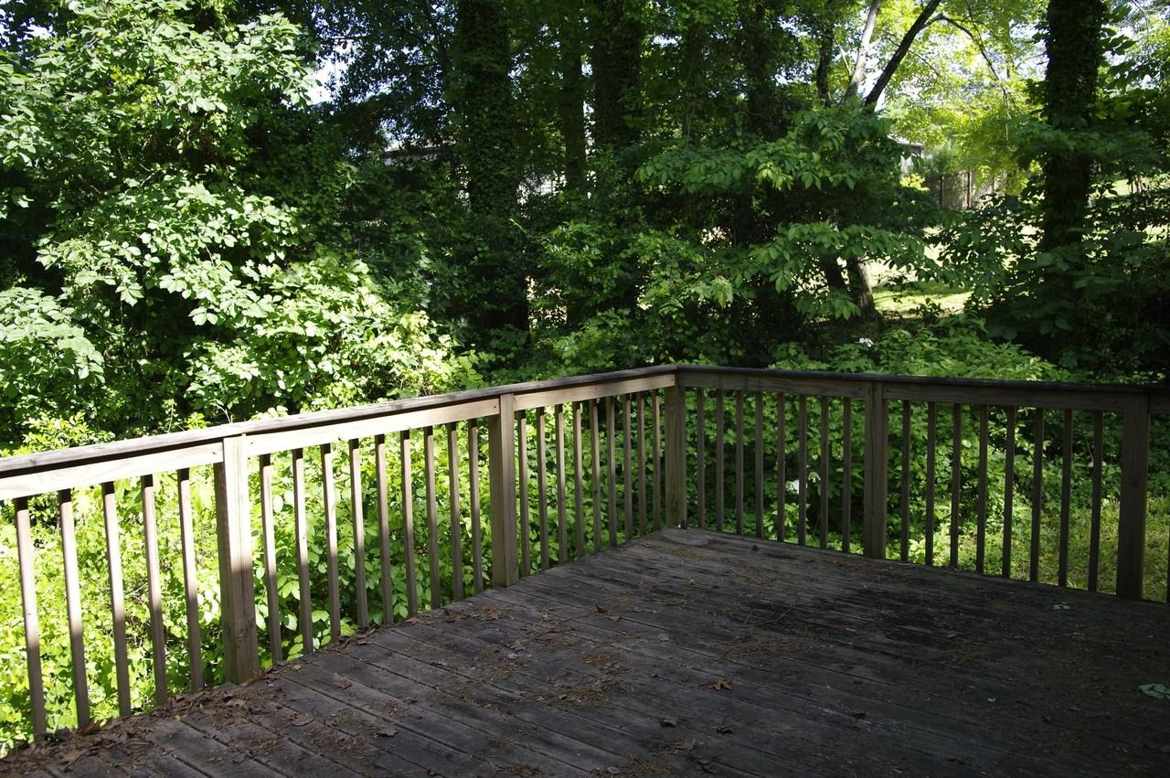 813 Linbard Ln - Photo 5 of 13