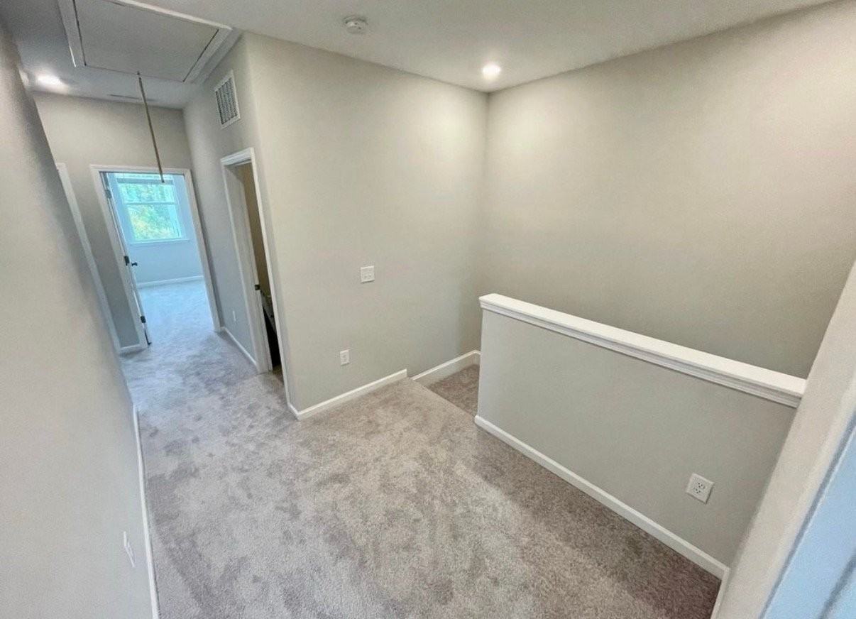 1000 Manorhaven Dr - Photo 6 of 8
