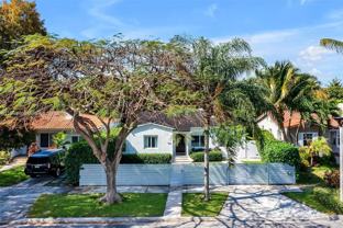 2066 Ne 174th St - Photo 1 of 1