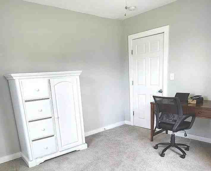 320 Third St - Photo 6 of 15