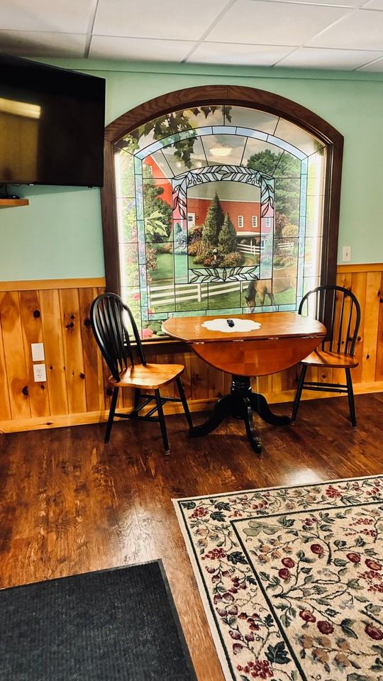 100 Winn Rd - Photo 2 of 10
