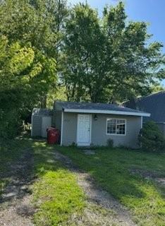 4012 N Boulevard Ave - Photo 2 of 8