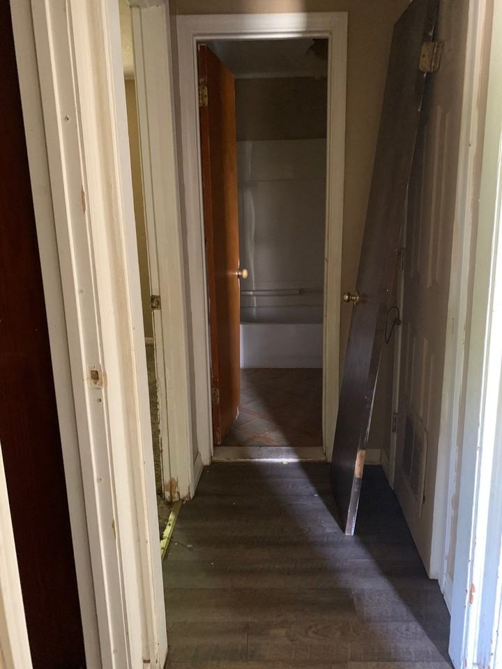 927 E Harrison Ave - Photo 4 of 13