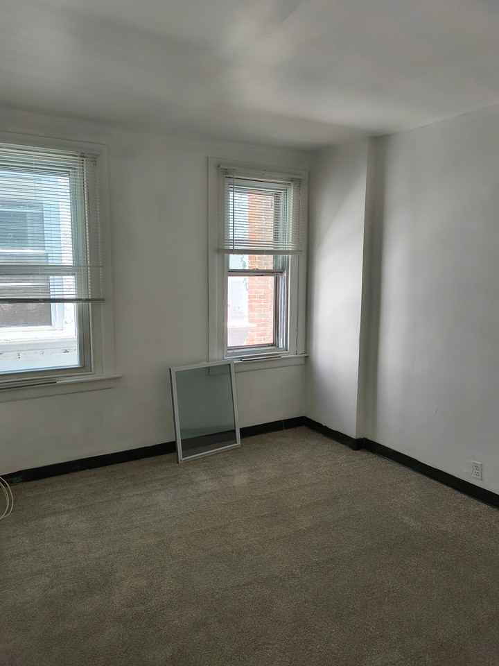5002 N 10th St #2 - Photo 6 of 6
