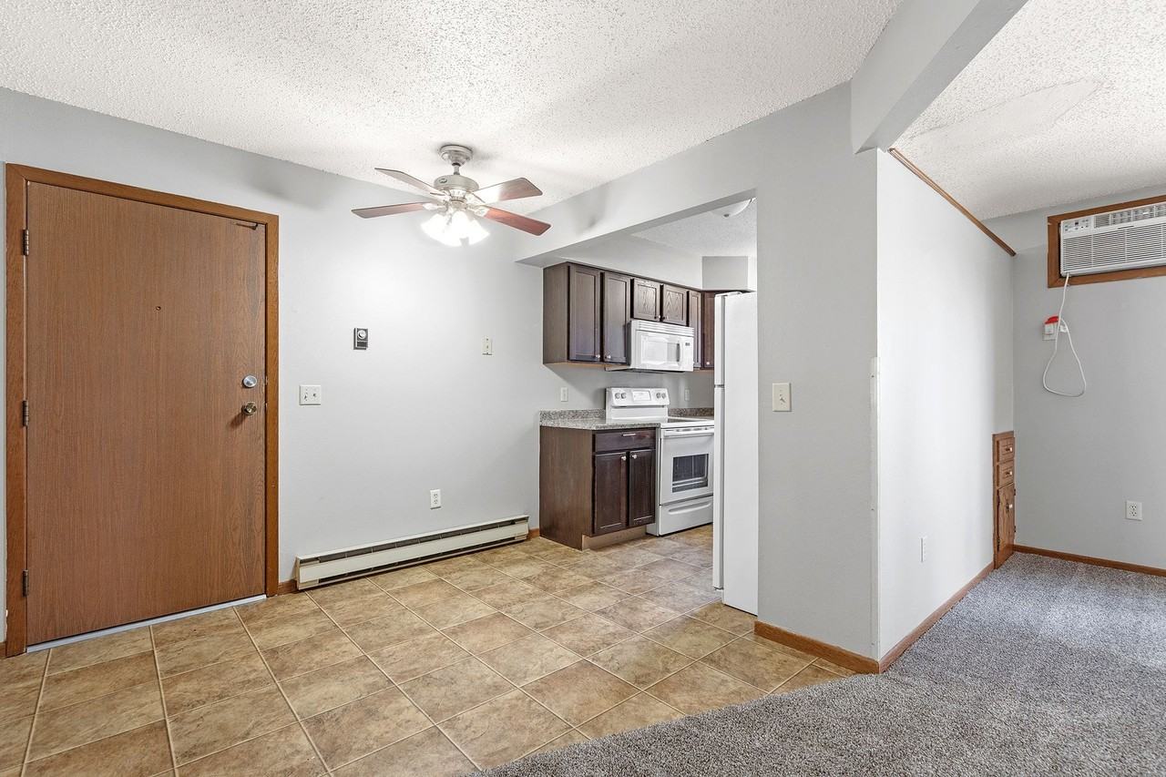 Westridge Apartments - Photo 7 of 46
