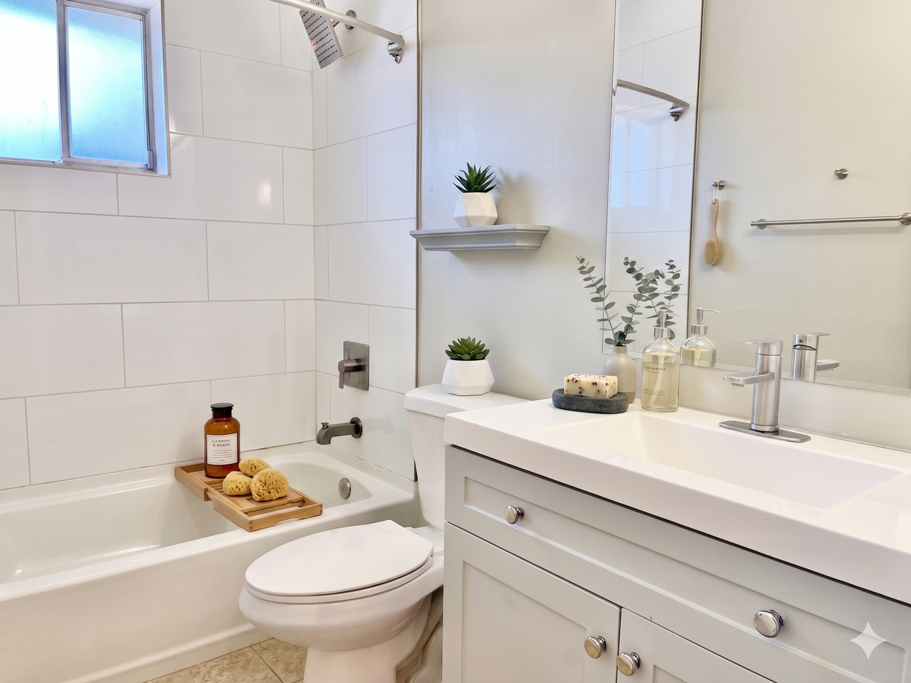 2019 E Turney Ave #6R - Photo 2 of 21
