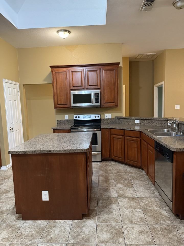 8217 Miami Springs Dr #NA - Photo 6 of 27