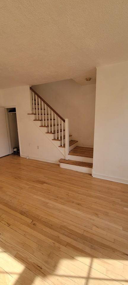 282 Texas Ave - Photo 2 of 7