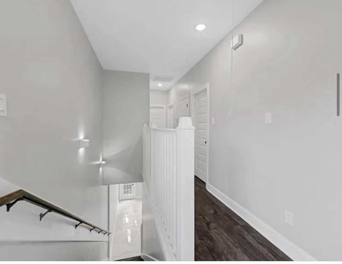 2116 Sam Wilson St #NA - Photo 2 of 14