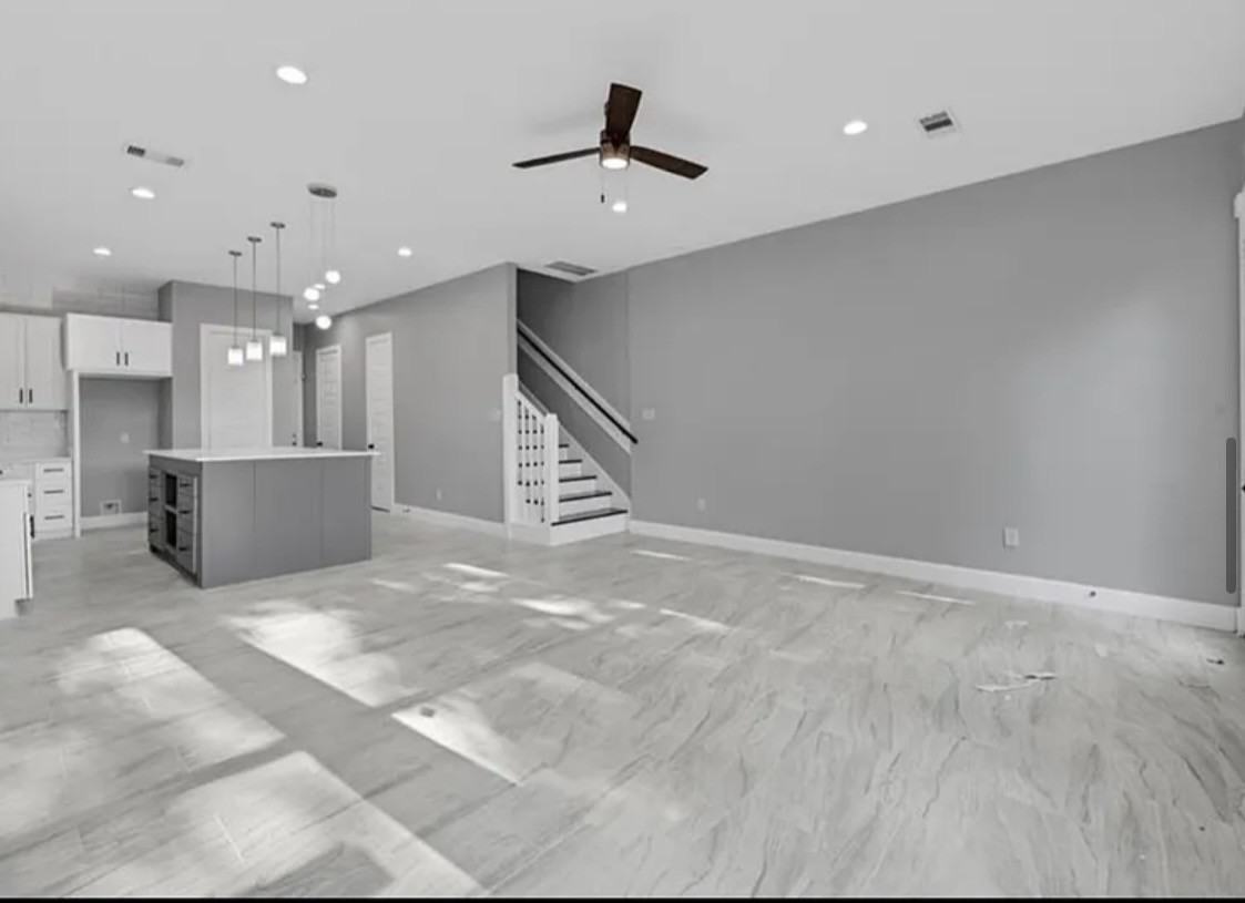 2116 Sam Wilson St #NA - Photo 5 of 14