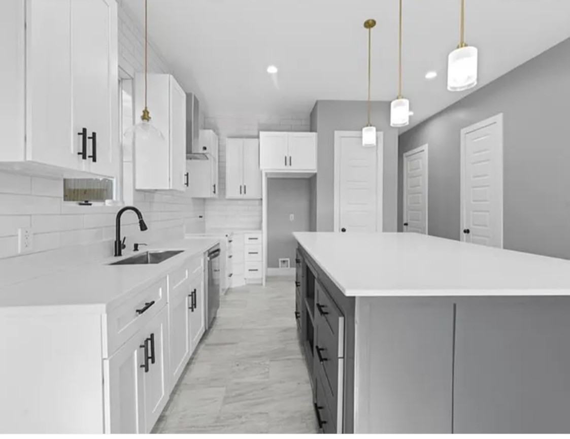 2116 Sam Wilson St #NA - Photo 6 of 14