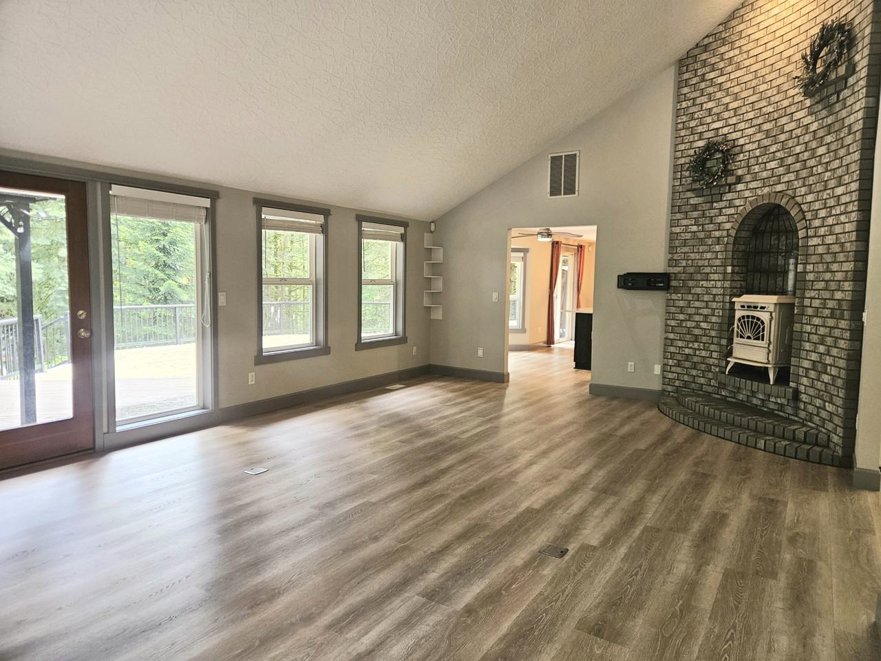 34701 Ne Shamrock Slope Dr #NA - Photo 6 of 37