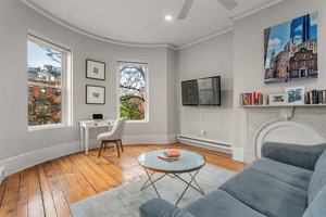 featured image of 668 Tremont St #3