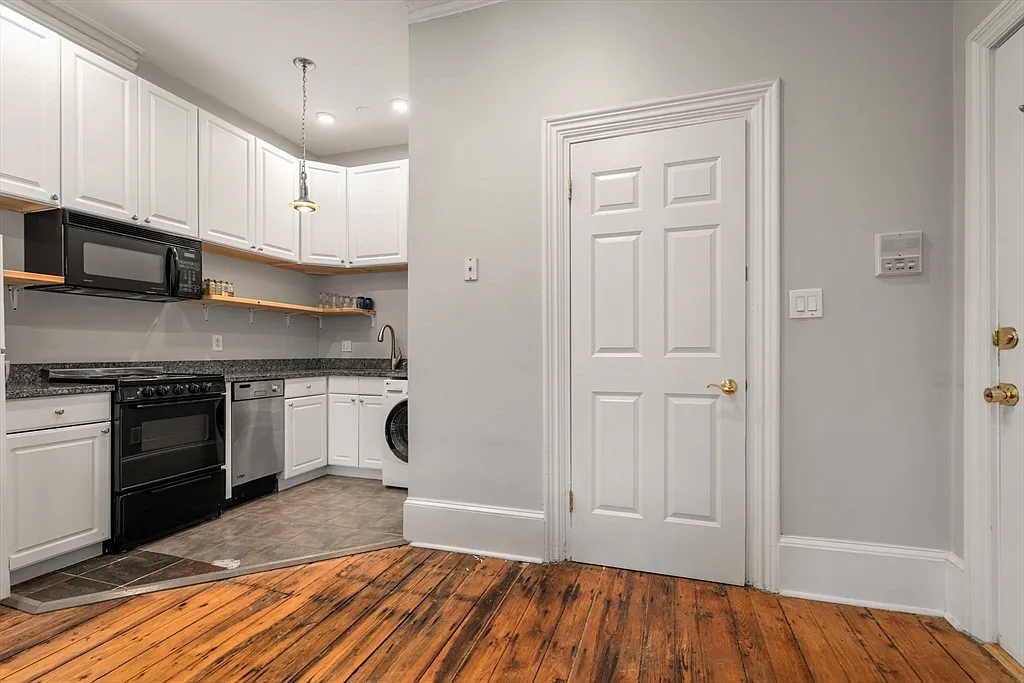 668 Tremont St #3 - Photo 3 of 6