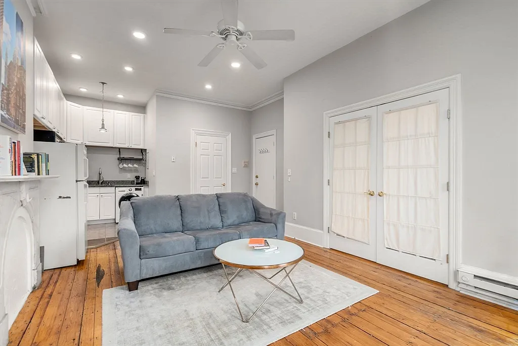 668 Tremont St #3 - Photo 5 of 6