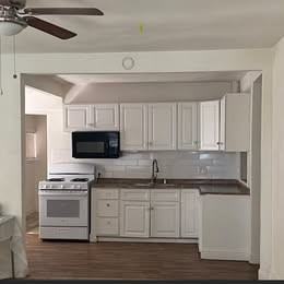 1013 Santiago Ave #NA - Photo 2 of 5