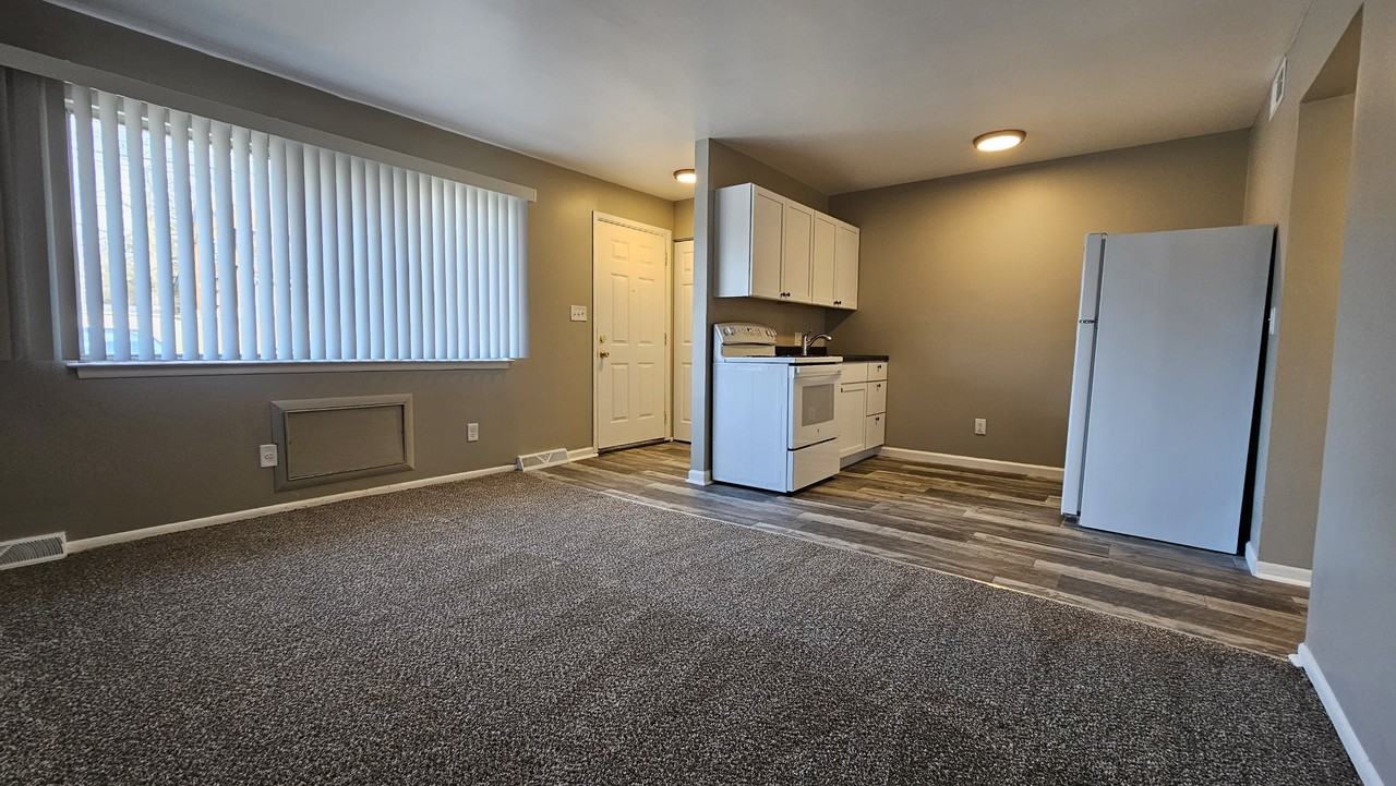 11 Gratiot Ct - Photo 3 of 9