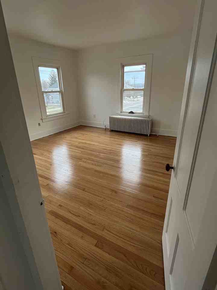 260 Main St #2 - Photo 4 of 7