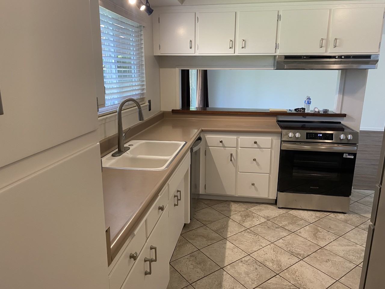 187 Verona Ave #NA - Photo 6 of 16