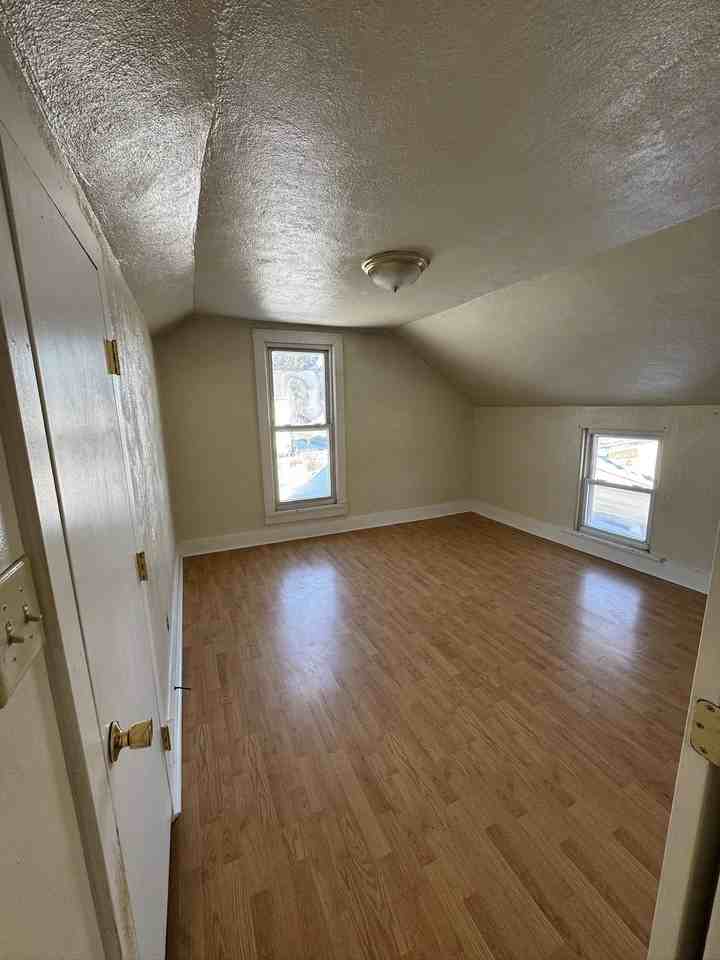 1953 Kocher St #NA - Photo 7 of 17