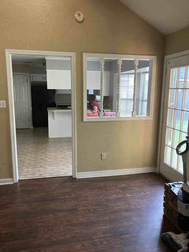 2562 Downs Cir #NA - Photo 6 of 14