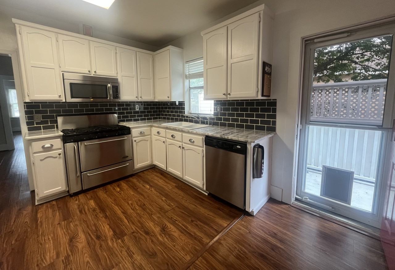 1817 Belle Pl #NA - Photo 6 of 19