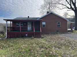 featured image of 1411 Highway 156 #NA