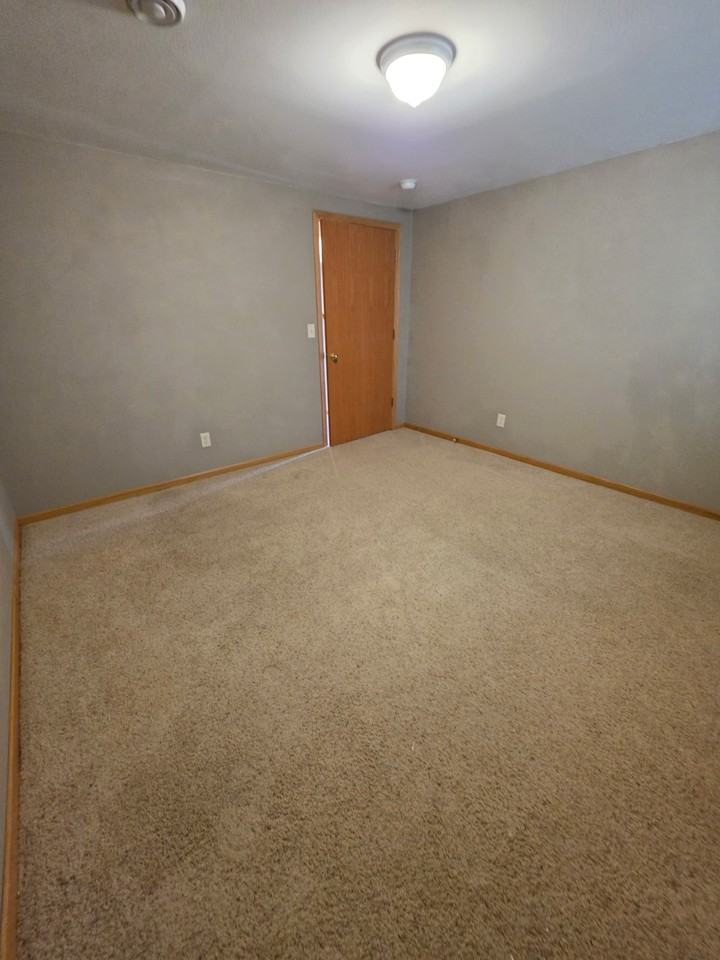 1006 Georgene St #1 - Photo 6 of 14