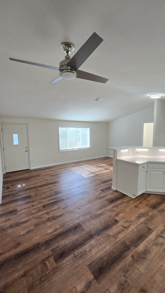 1118 Dale Ct #NA - Photo 3 of 16