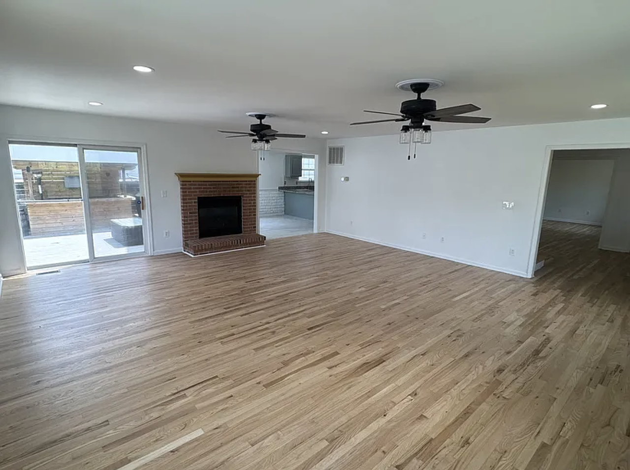 657 Summit Ave #NA - Photo 2 of 12