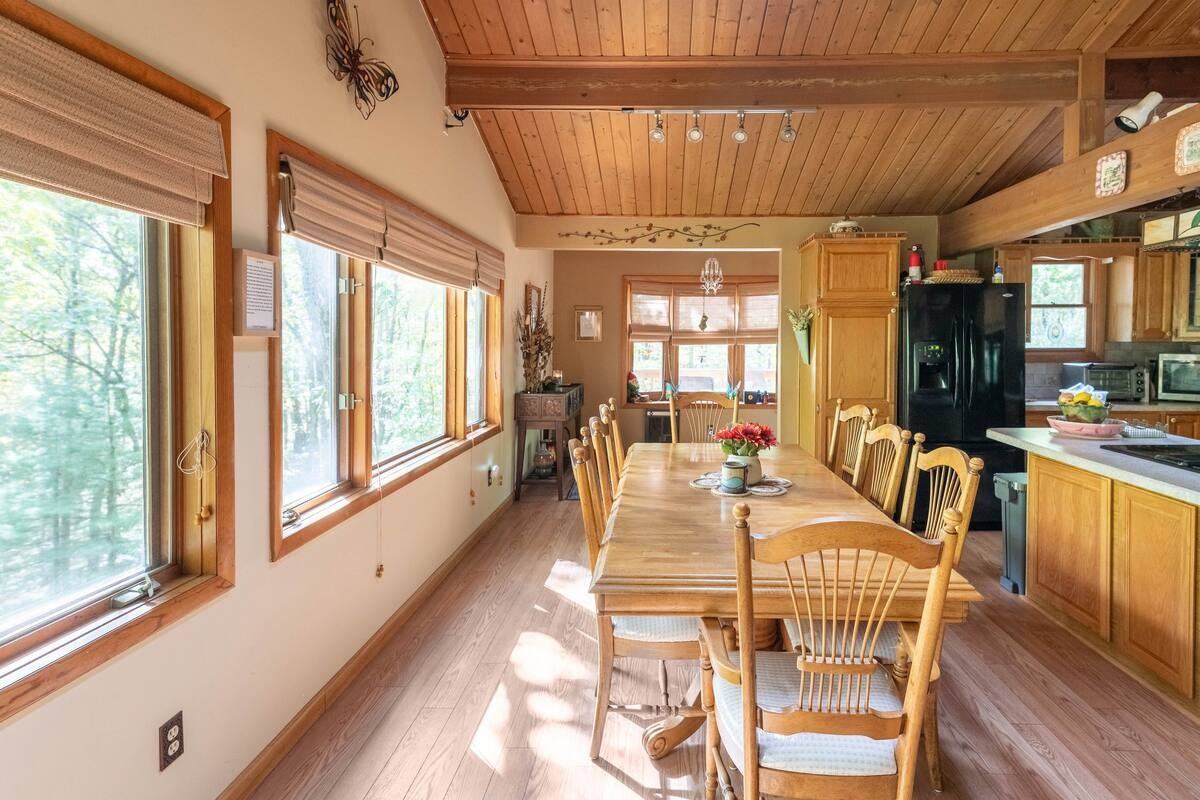 164 Oak Ridge Dr #NA - Photo 2 of 7