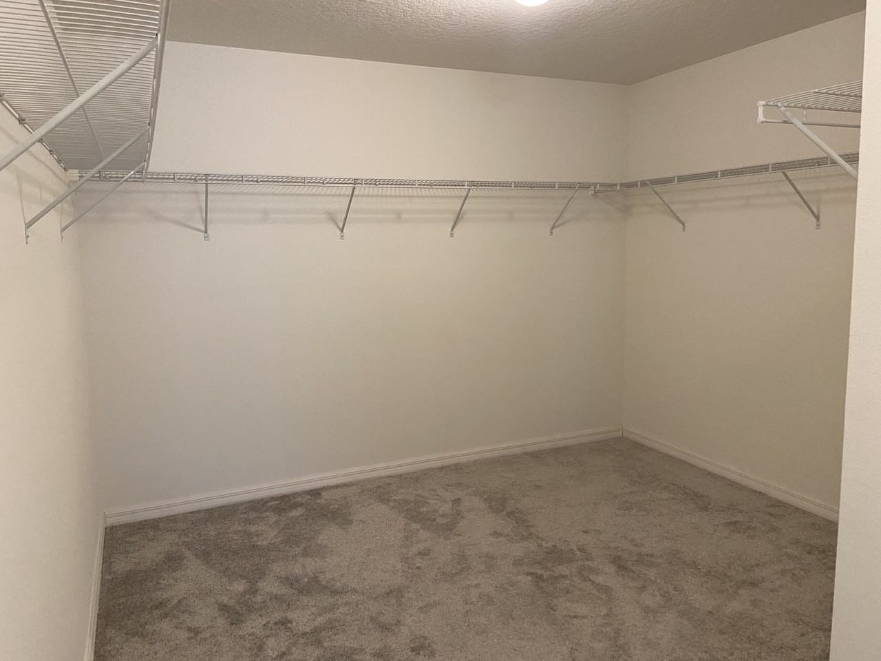 239 Summerlin Ln #NA - Photo 6 of 17