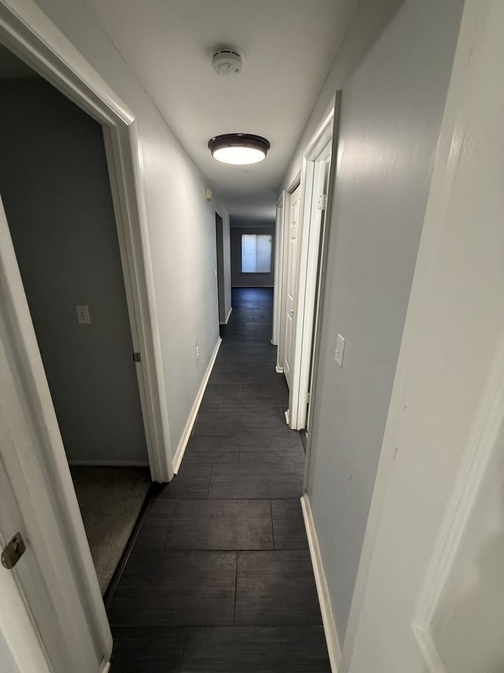 13200 Chalet Pl #102 - Photo 7 of 12