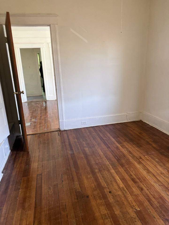 7 Monroe St #3A - Photo 7 of 9