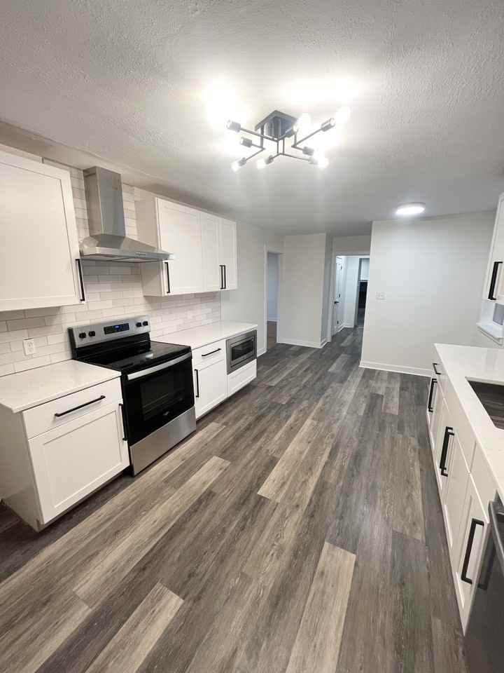 10109 Carrollton Ave #NA - Photo 5 of 20