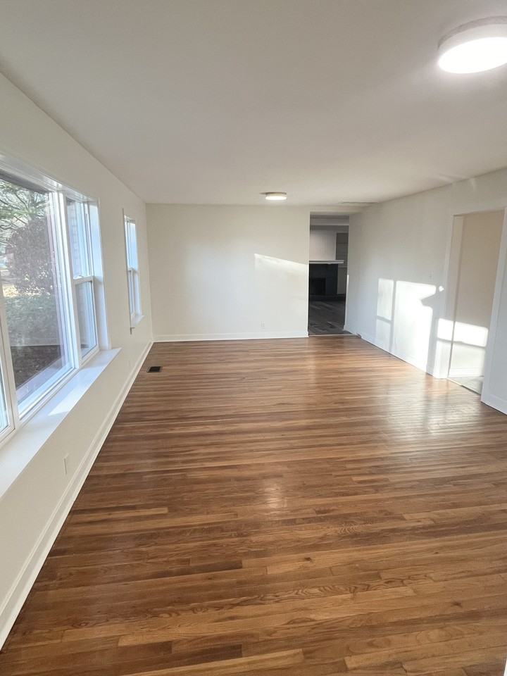 10109 Carrollton Ave #NA - Photo 6 of 20