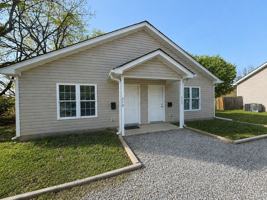 featured image of 317 E Gilbreath St