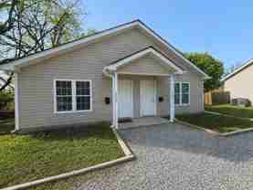 317/319 E. GILBREATH STREET - Photo 1 of 1