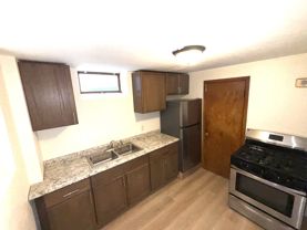 131 8th Ave N #3 - Photo 1 of 1