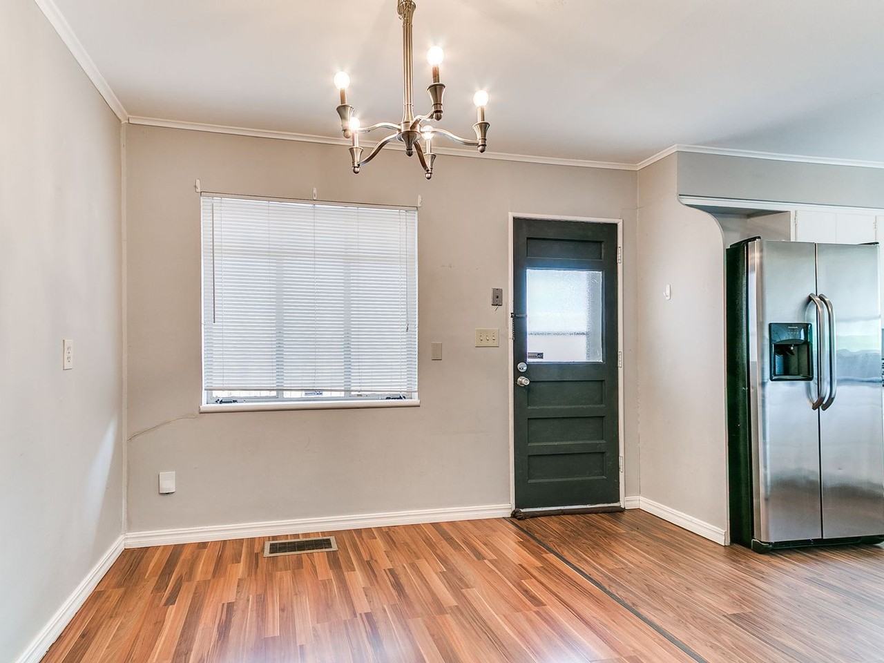 3920 N Classen Blvd - Photo 4 of 18